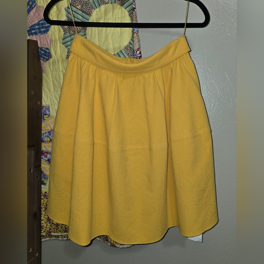 CARVEN mustard yellow knee length skirt
